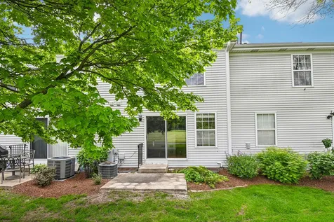 524 Jennifer Circle Mundelein IL 60060