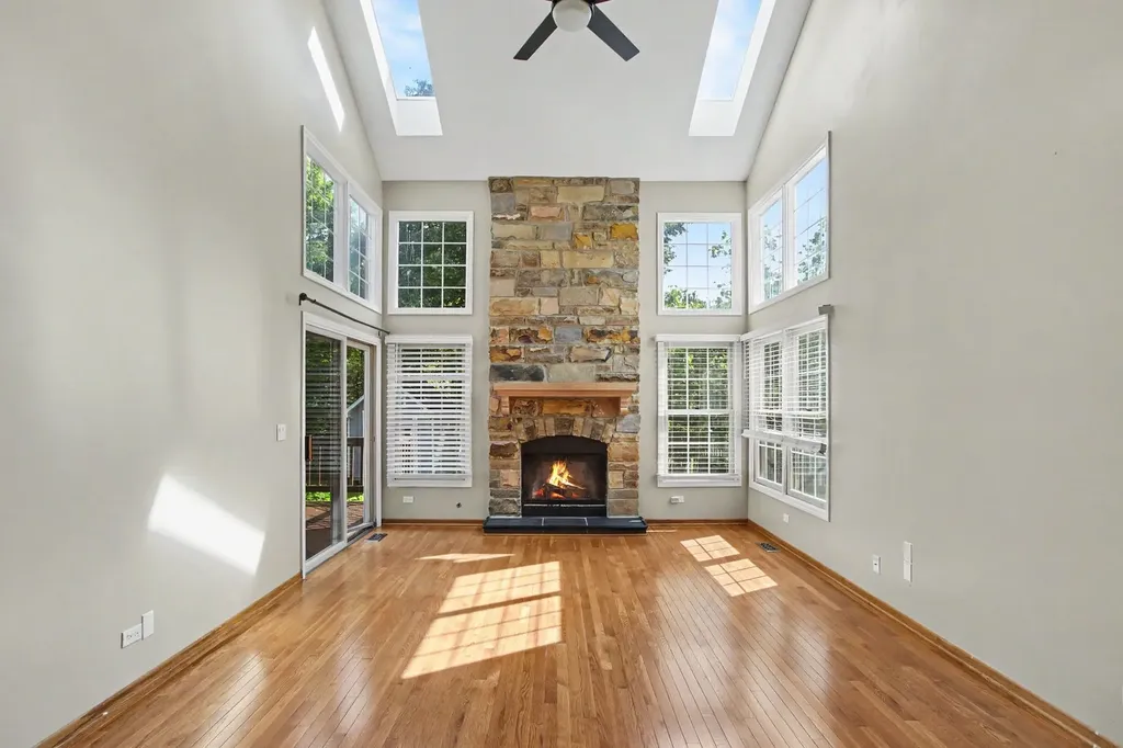 865 Warwick Lane SE Lake Zurich IL 60047