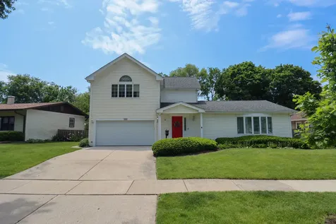 200 Navajo Trail Buffalo Grove IL 60089