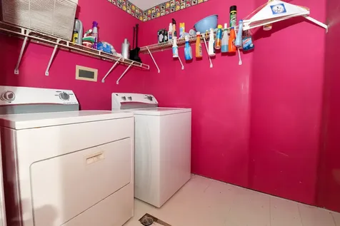 200 Navajo Trail Buffalo Grove IL 60089
