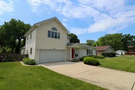 200 Navajo Trail Buffalo Grove IL 60089