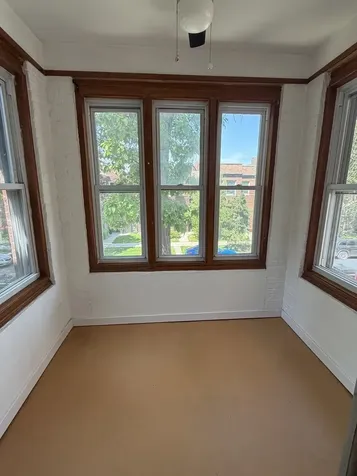 4847 North Claremont Avenue Chicago IL 60618