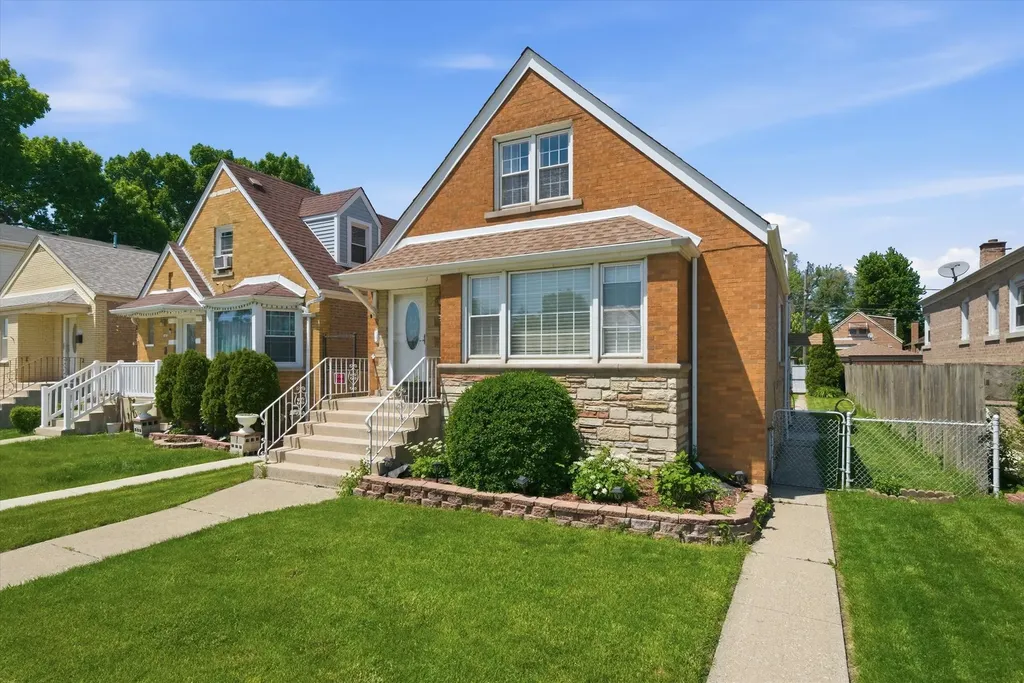 3448 West 73rd Street Chicago IL 60629