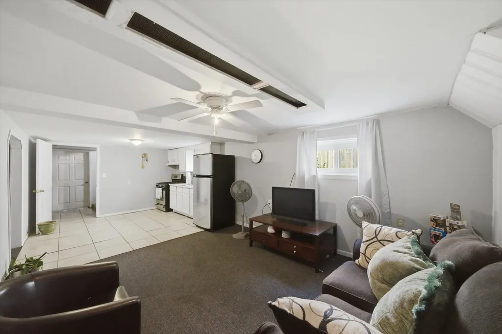 3448 West 73rd Street Chicago IL 60629