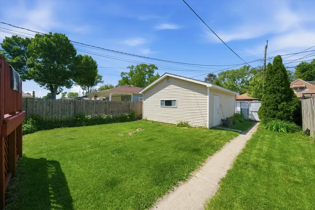 3448 West 73rd Street Chicago IL 60629