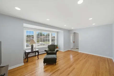 3448 West 73rd Street Chicago IL 60629