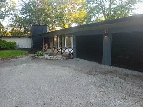 2556 Country Club Drive Olympia Fields IL 60461