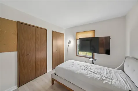 854 Sunrise Place Roselle IL 60172
