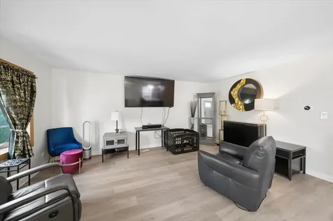 854 Sunrise Place Roselle IL 60172
