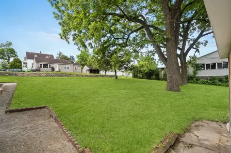 1213 Elgin Avenue Joliet IL 60432