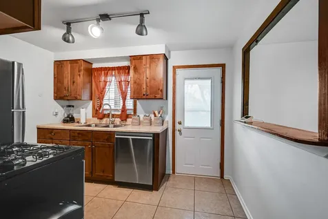 145 Elm Street Park Forest IL 60466