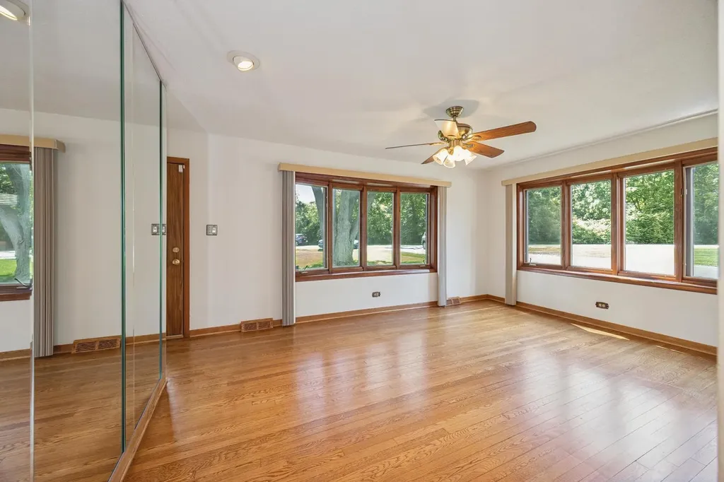 8240 West 135 Street Orland Park IL 60462