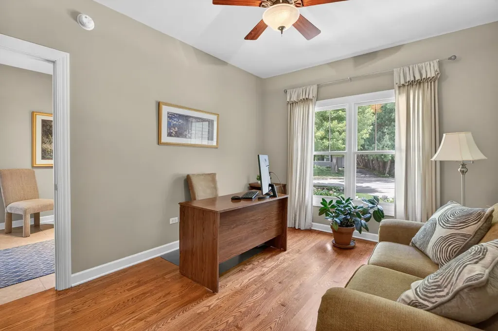 1045 Magnolia Lane Naperville IL 60540