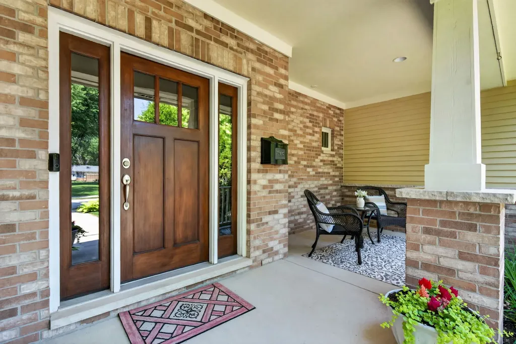 1045 Magnolia Lane Naperville IL 60540