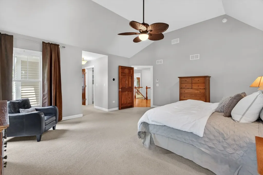 1045 Magnolia Lane Naperville IL 60540