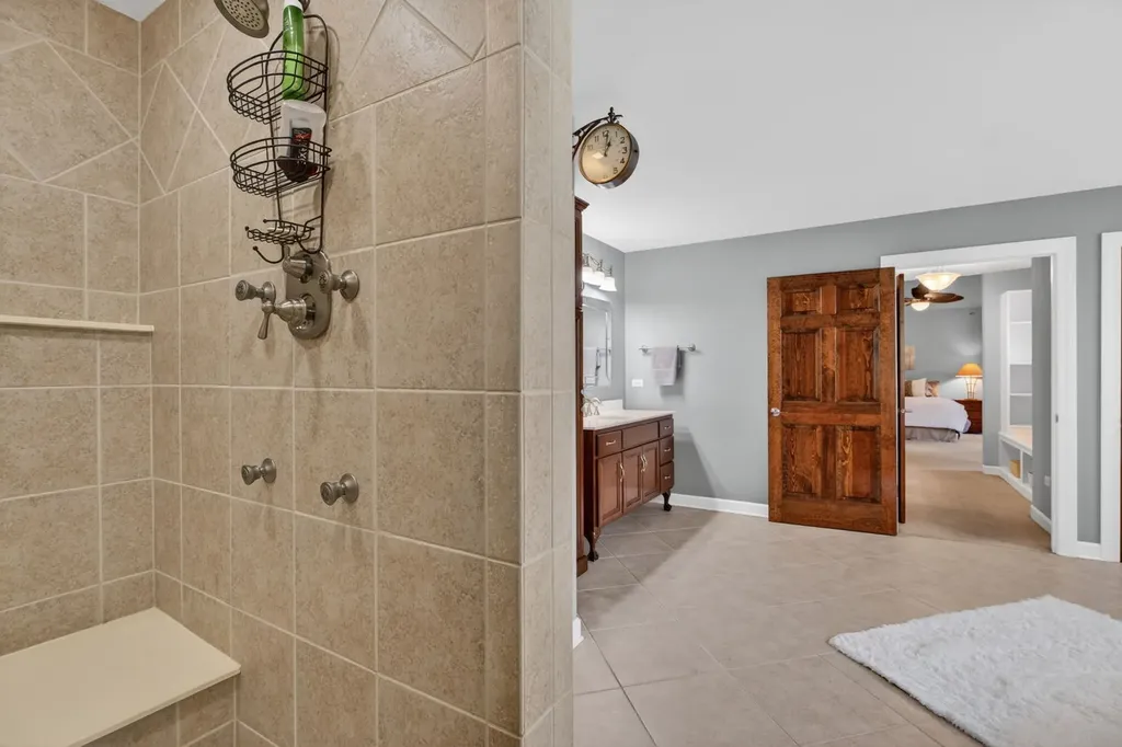 1045 Magnolia Lane Naperville IL 60540