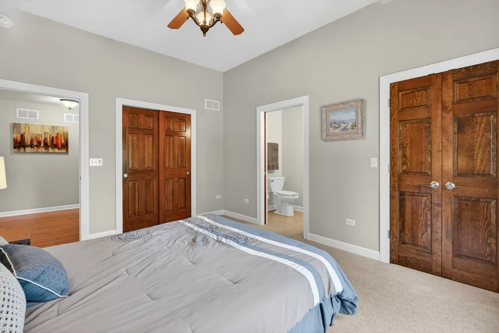 1045 Magnolia Lane Naperville IL 60540