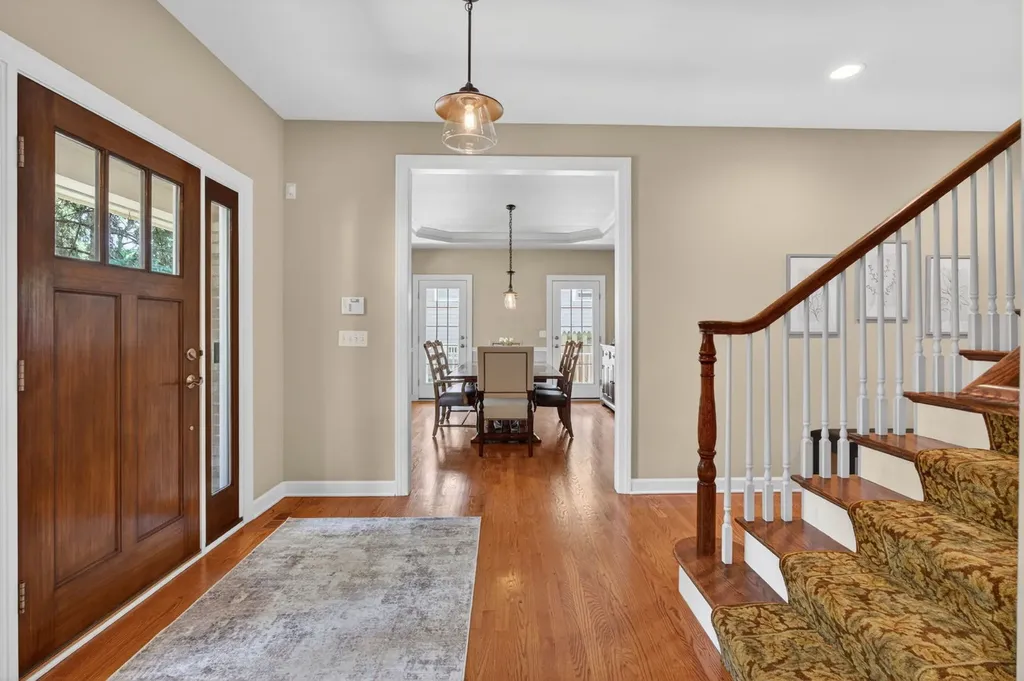 1045 Magnolia Lane Naperville IL 60540