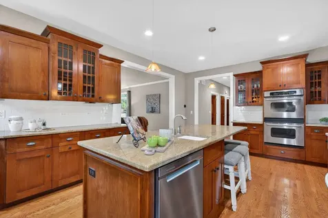 1045 Magnolia Lane Naperville IL 60540