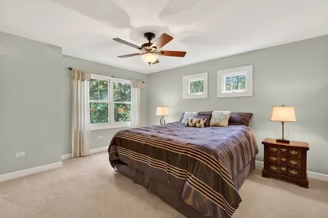 1045 Magnolia Lane Naperville IL 60540