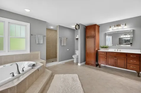 1045 Magnolia Lane Naperville IL 60540