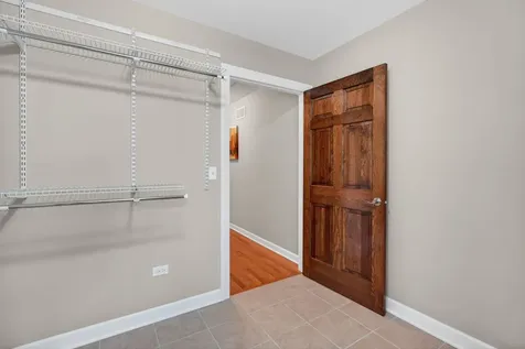 1045 Magnolia Lane Naperville IL 60540