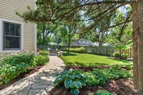 1045 Magnolia Lane Naperville IL 60540