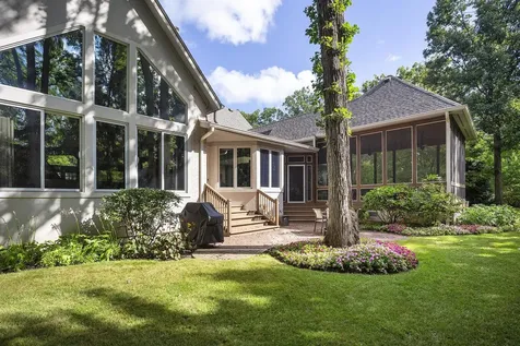 2665 Sunset Trail Riverwoods IL 60015