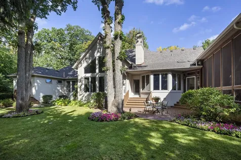 2665 Sunset Trail Riverwoods IL 60015