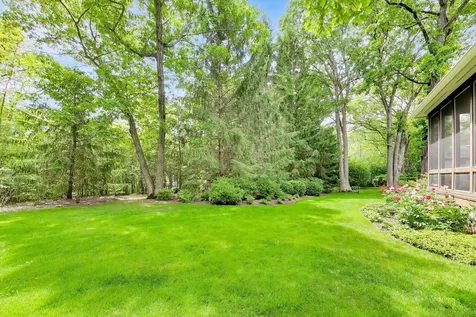 2665 Sunset Trail Riverwoods IL 60015