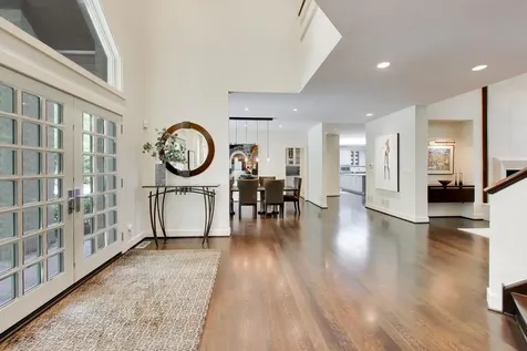 2665 Sunset Trail Riverwoods IL 60015