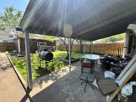 10939 South Avenue F Chicago IL 60617