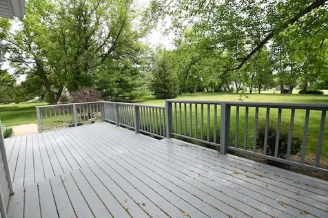 1817 Charnbrook Drive Mchenry IL 60051