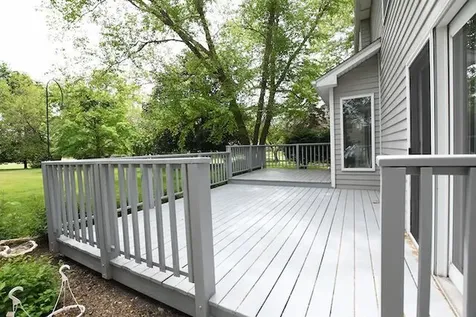 1817 Charnbrook Drive Mchenry IL 60051