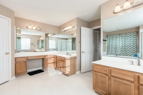 7421 Prescott Lane Gurnee IL 60031