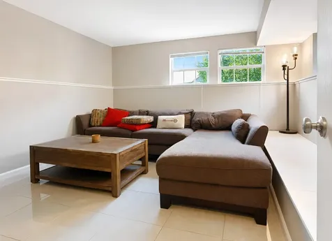 2443 Courtyard Circle Aurora IL 60506