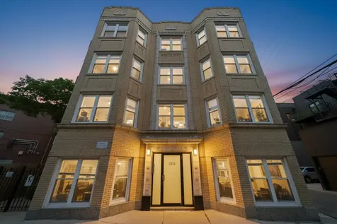 3215 North Francisco Avenue Chicago IL 60618