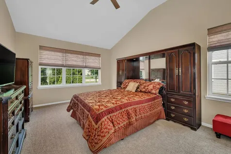 819 Canton Drive Oswego IL 60543