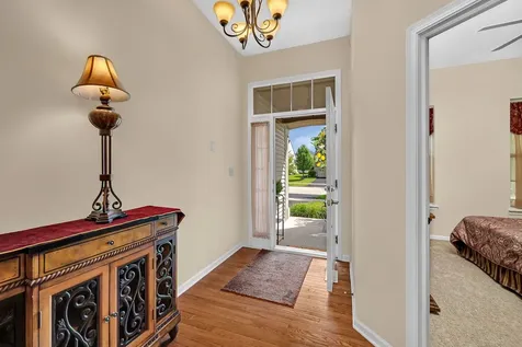 819 Canton Drive Oswego IL 60543