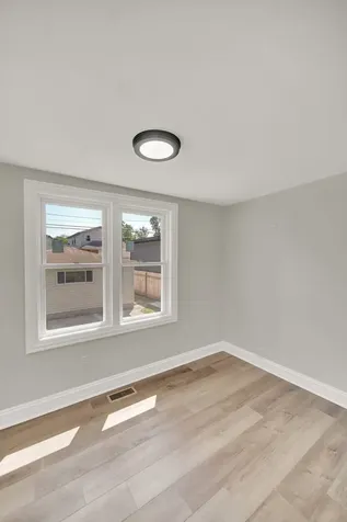 7707 South Ridgeland Avenue Chicago IL 60649