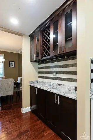 335 Wentworth Lane Bartlett IL 60103