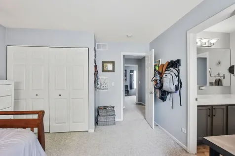 4809 Joyce Lane Mchenry IL 60050