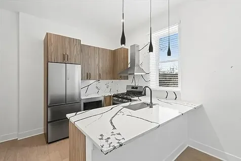 1236 West Hubbard Street Chicago IL 60642
