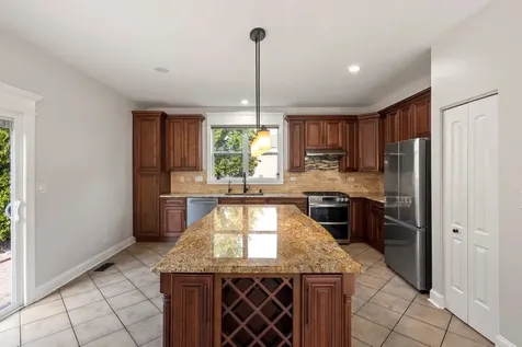230 Liszka Lane Oswego IL 60543
