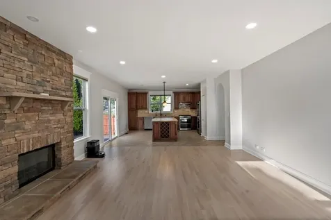230 Liszka Lane Oswego IL 60543