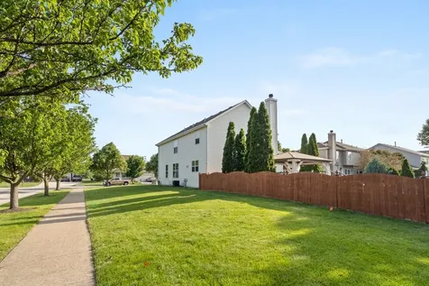 230 Liszka Lane Oswego IL 60543