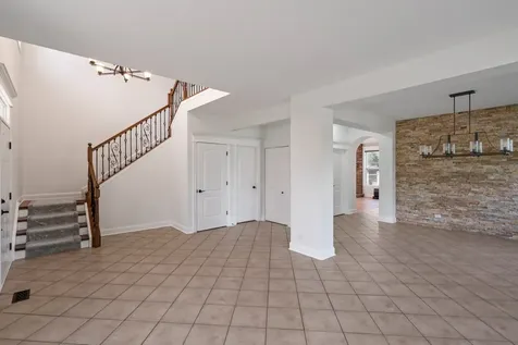 230 Liszka Lane Oswego IL 60543