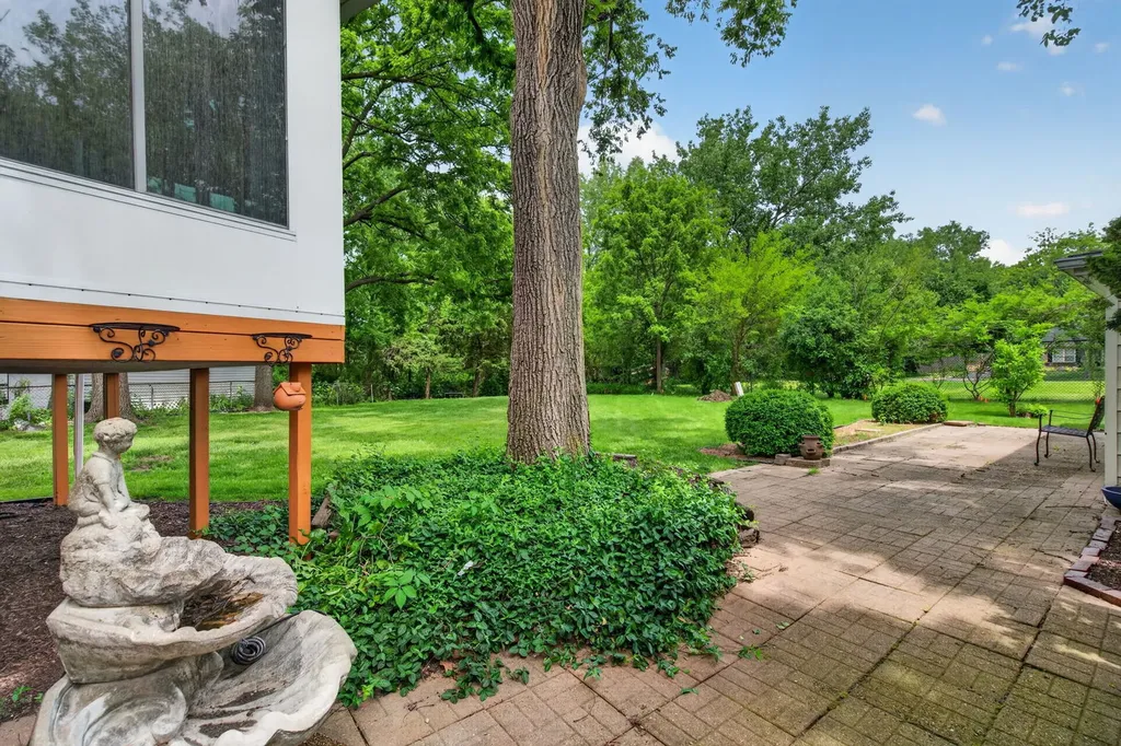 100 Shady Lane Bolingbrook IL 60440