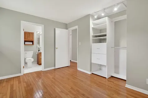 100 Shady Lane Bolingbrook IL 60440