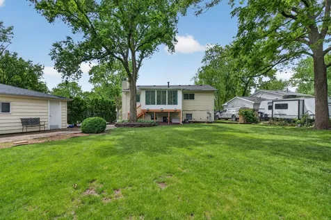 100 Shady Lane Bolingbrook IL 60440